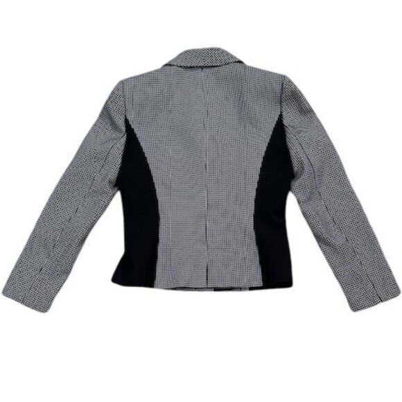 Tahari Arthur S Levine Black and White Houndstooth 2 Piece Skirt Set - Size 6 - Picture 3 of 11